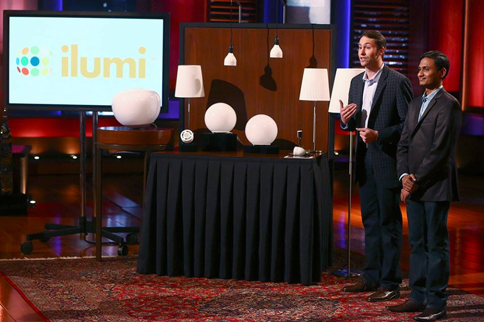 smart light bulb ilumi